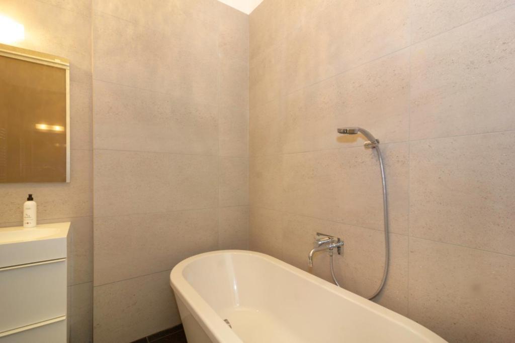 Luxury Lisbeth Apartman Budapest Budapesta Exterior foto